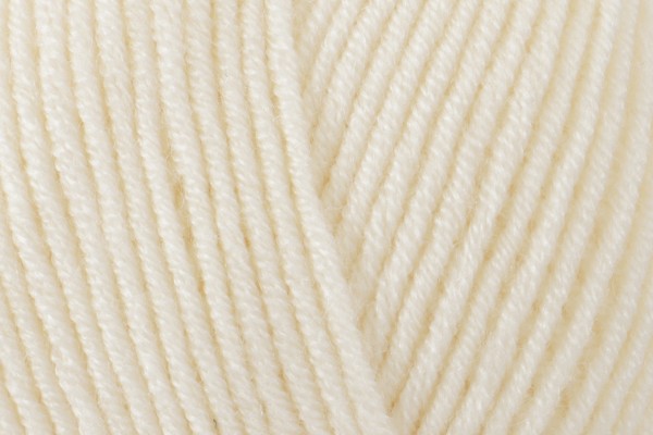 Stylecraft_Bambino_DK_-_Clotted_Cream_7112